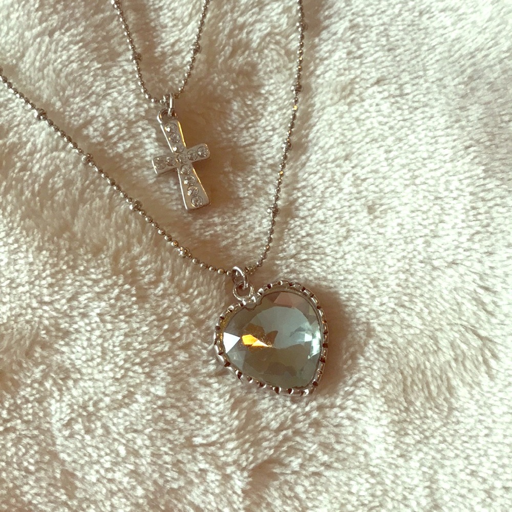 Betsey Johnson layered necklace